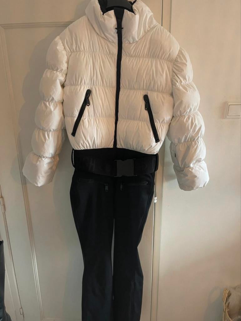 Goldbergh Snowball ski pak dames 42, valt klein, Ophalen of Verzenden, Zo goed als nieuw, Maat 42/44 (L), Pak