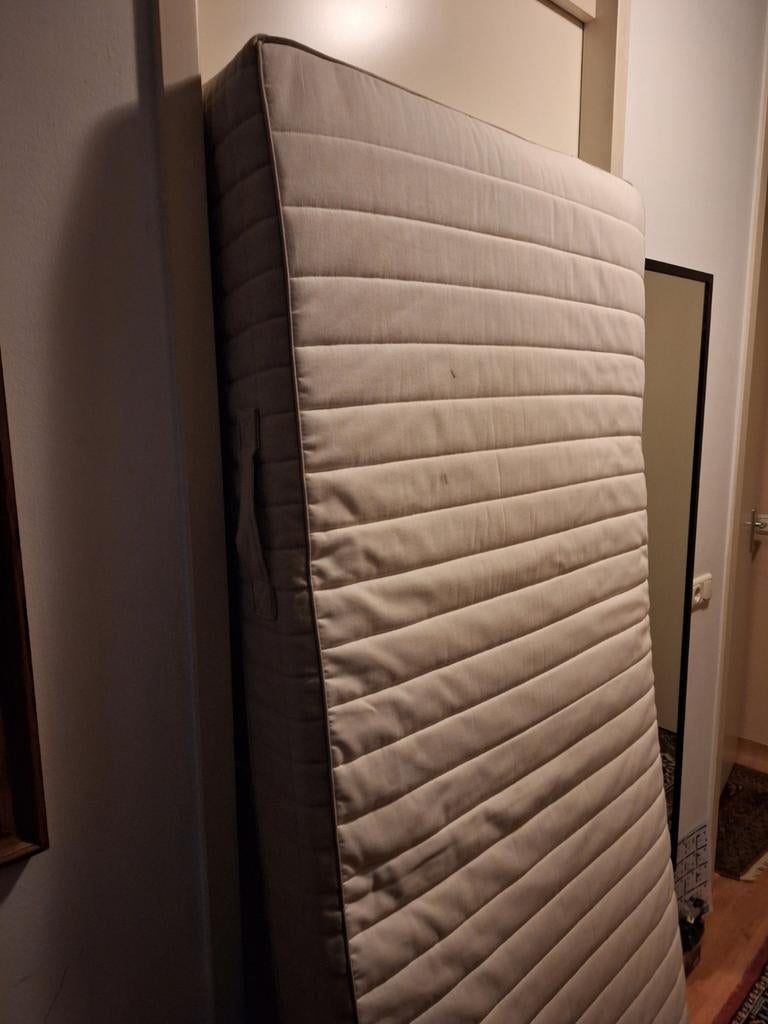 Ikea madras + nieuw bed, Ophalen of Verzenden, Eenpersoons