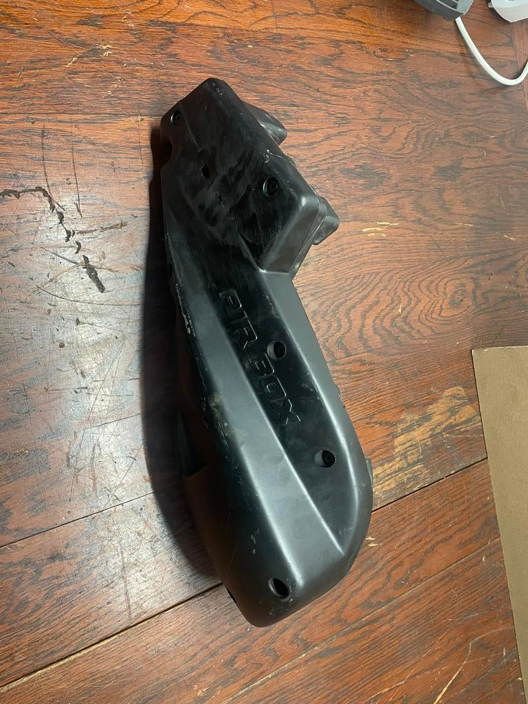 Piaggio skipper / typhoon / quartz luchtfilter, Ophalen