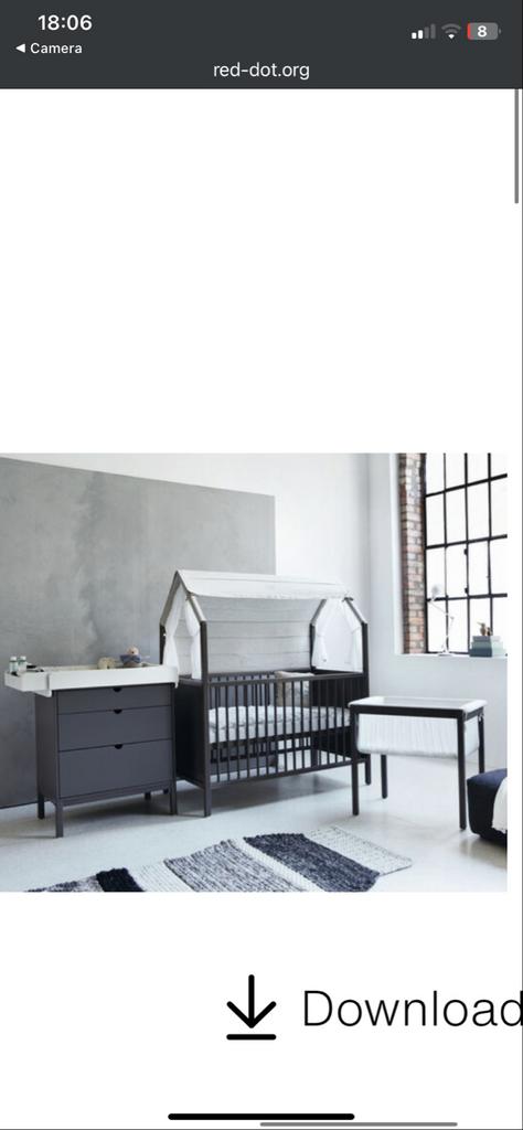 Stokke Home Collectie: Wieg, Ledikant, Dressoir & Bureau, Kinderen en Baby's, Babywiegjes en Ledikanten, Ophalen, Zo goed als nieuw