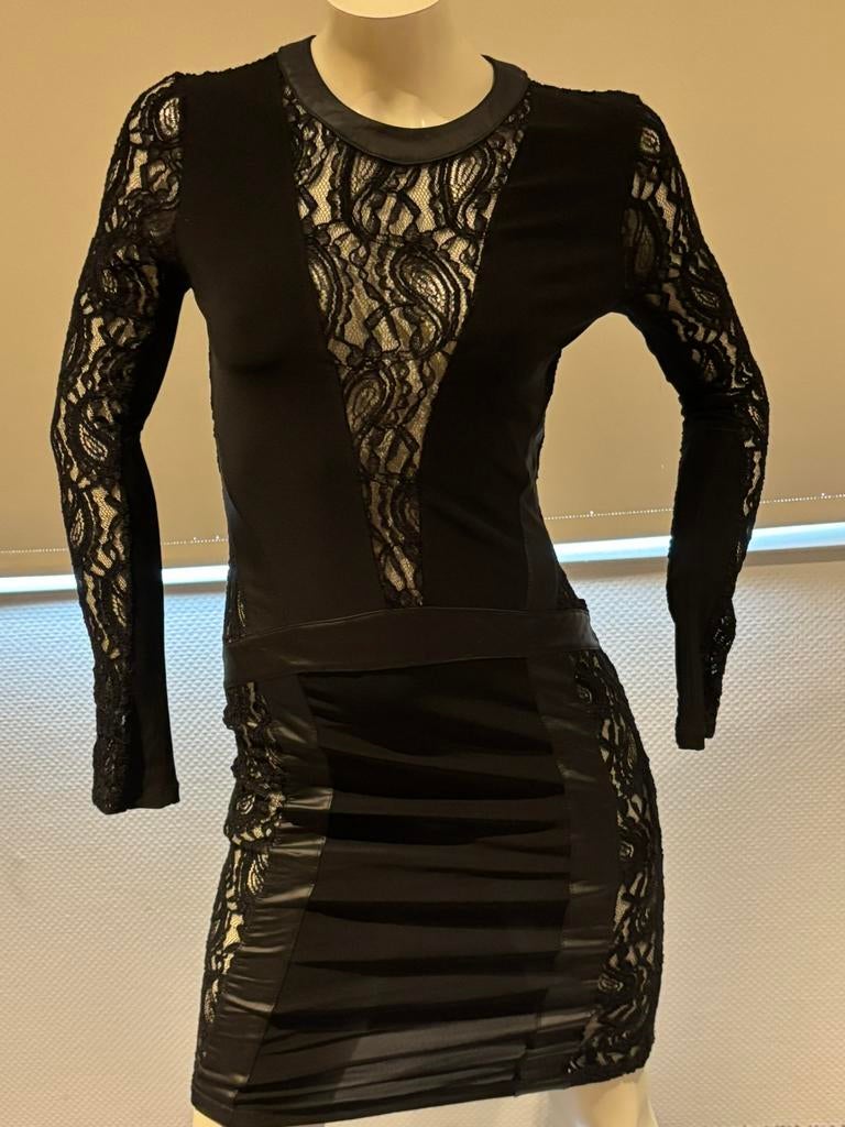 Peppino jurkje met kant en open rug maat m, Maat 38/40 (M), Zwart, Ophalen of Verzenden, Zo goed als nieuw