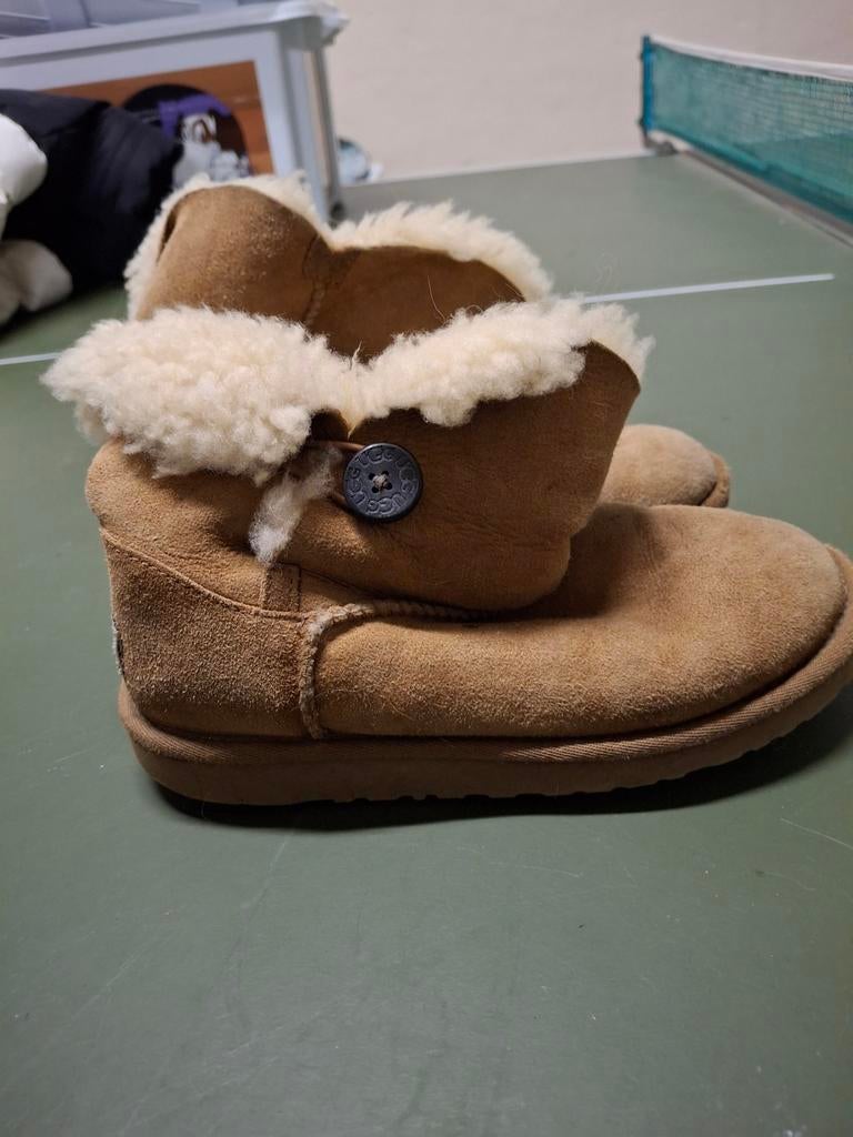 Uggs maat 33, Ophalen of Verzenden, Gebruikt, Uggs
