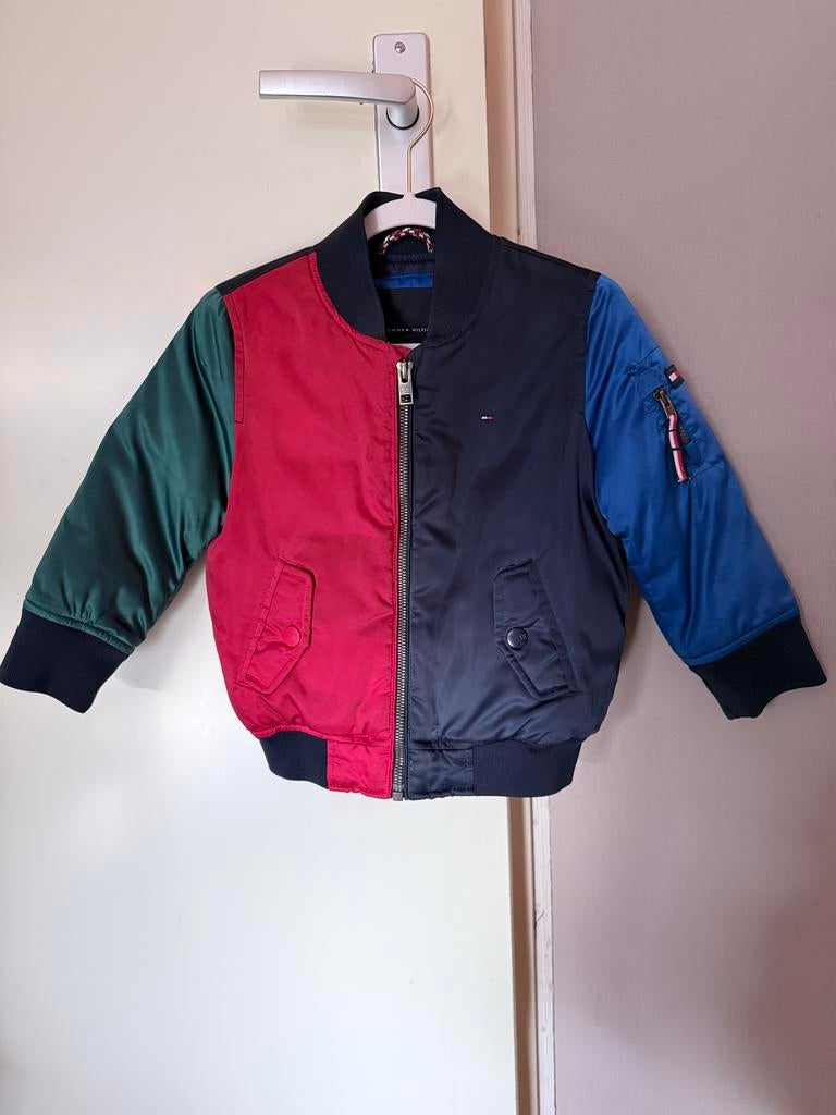 Tommy Hilfiger bomberjack maat 86, Ophalen of Verzenden, Gebruikt, Jongetje of Meisje, Jasje