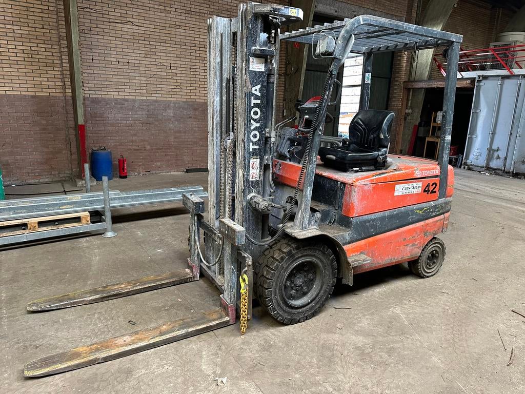 Toyota TBMF 30  3 ton heftruck met weeglepels €4900,00, Ophalen, Elektrisch, Overige typen