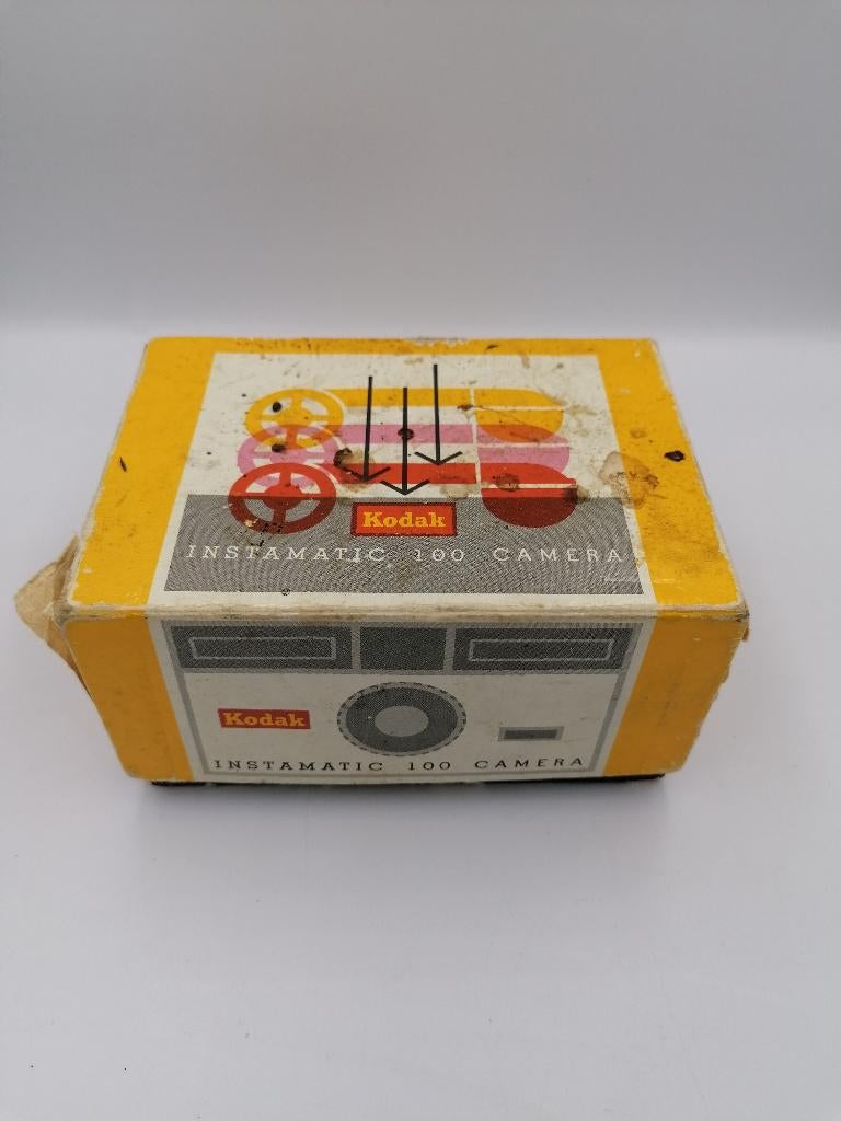Kodak instamatic 100 vintage camera in original box, Ophalen of Verzenden, Gebruikt, Compact, Kodak