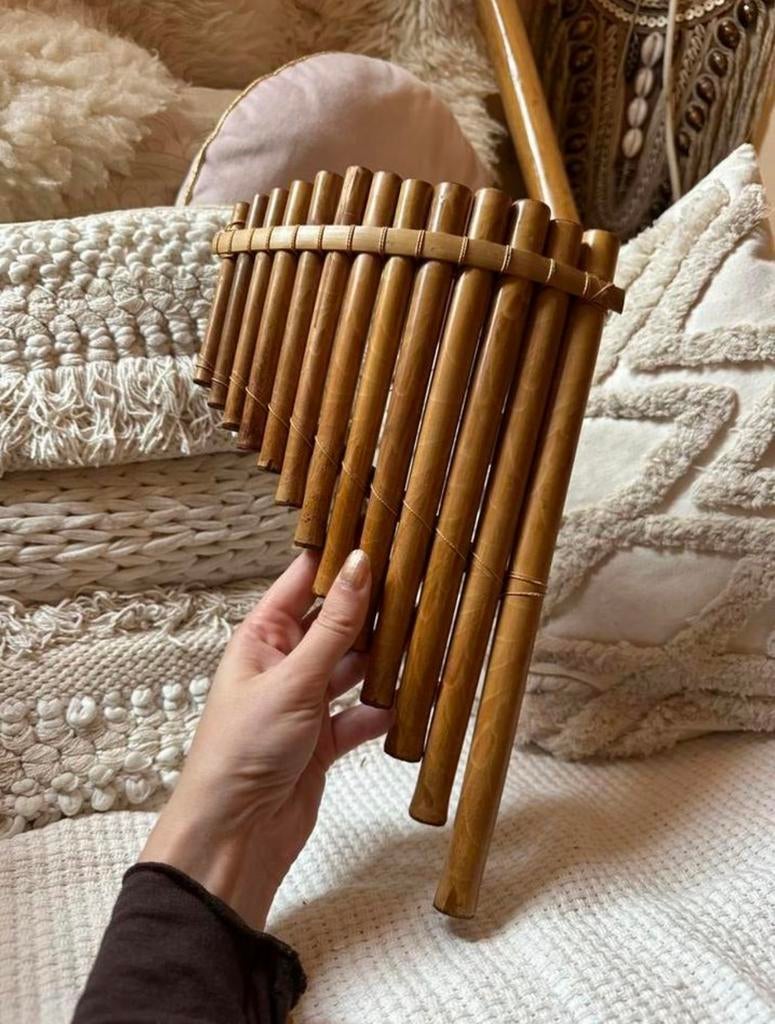 Vintage zelfgemaakte panfluit van bamboe met koord uit Peru, Muziek en Instrumenten, Ophalen of Verzenden, Zo goed als nieuw