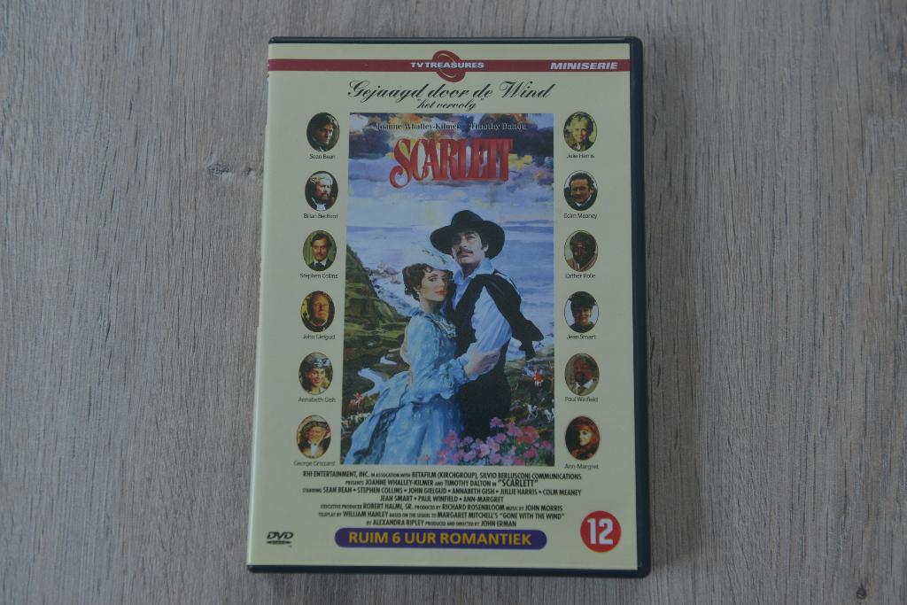 SCARLET ( GEJAAGD DOOR DE WIND het vervolg ) 2DVDbox, Cd's en Dvd's, Alle leeftijden, Verzenden, Zo goed als nieuw