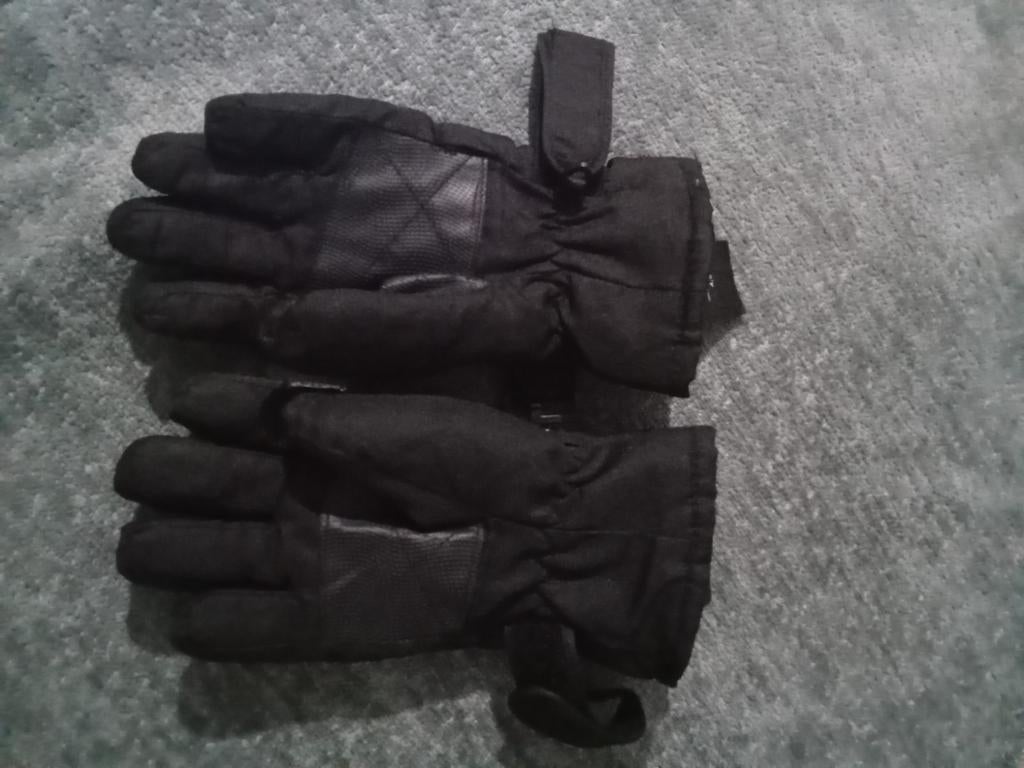 Nieuwe Handschoenen - Warm en Comfortabel, Nieuw, Overige maten, Ophalen of Verzenden, Handschoenen