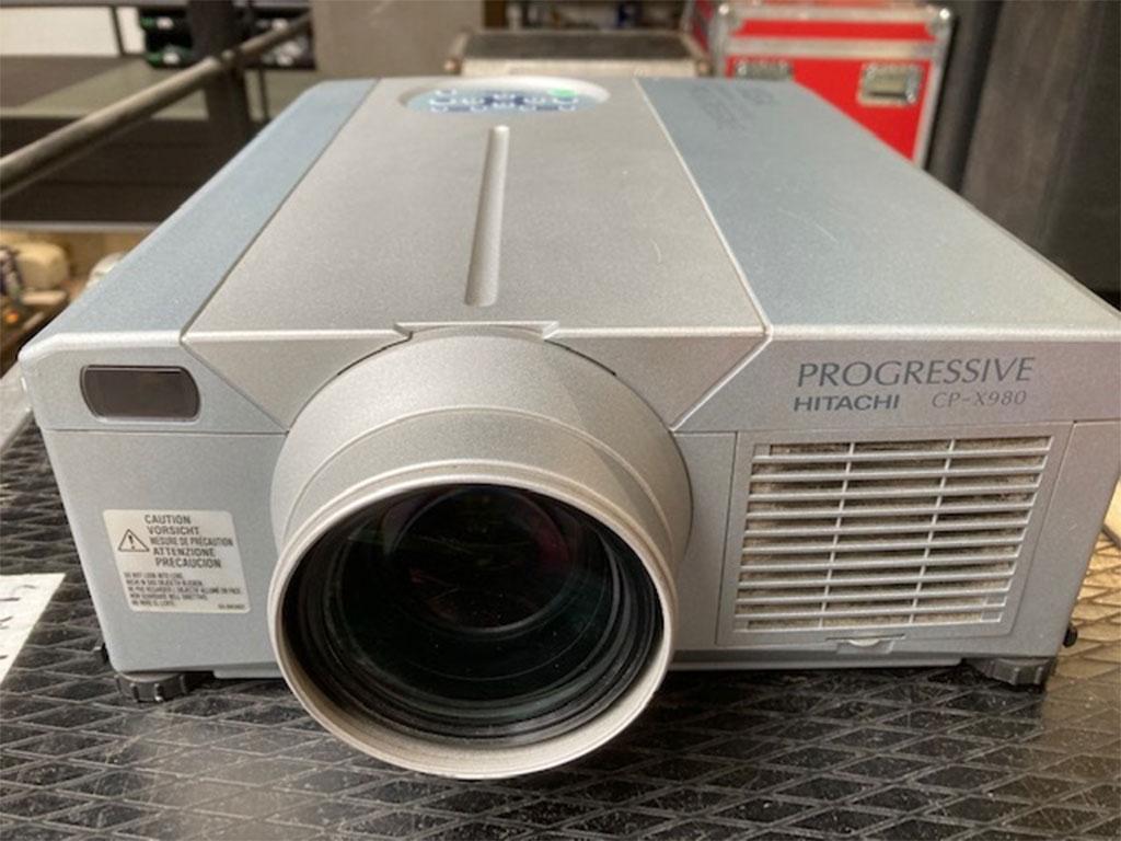 Hitachi CP-X980 projector, Ophalen of Verzenden, Gebruikt, Overige resoluties