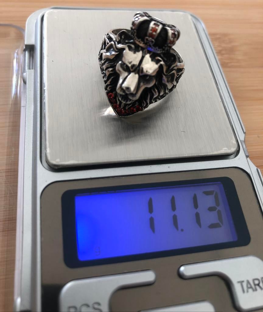 Heren ring zilver 925 leeuw met kroon en robijnen, Ophalen of Verzenden, Zo goed als nieuw, 17 tot 18, Dame