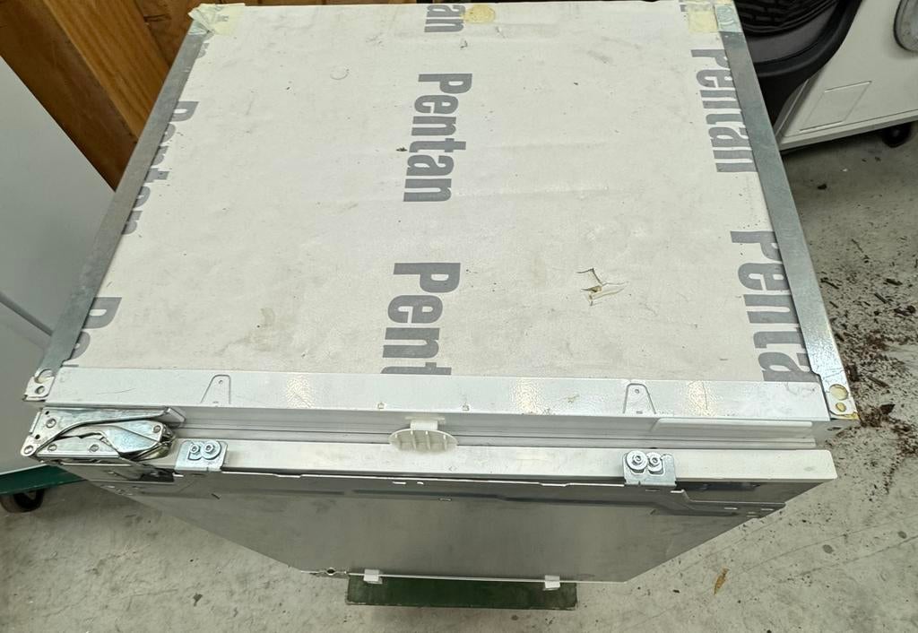 Inbouw koekast, Zonder vriesvak, 200 liter of meer, Nieuw, 160 cm of meer