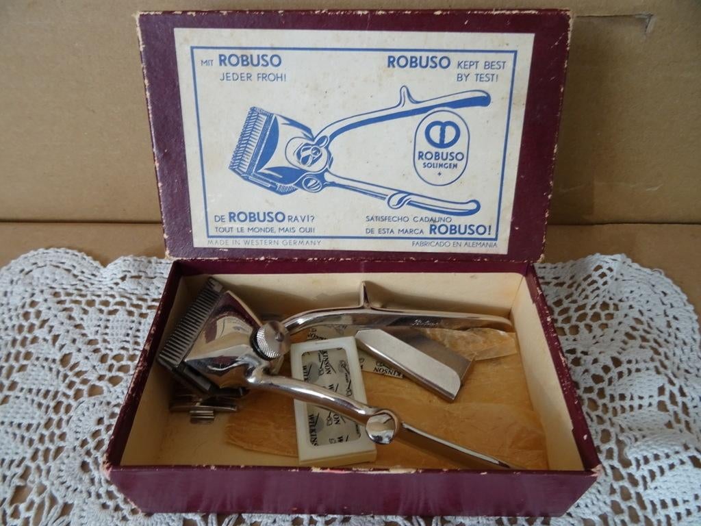 Curiosa vintage tondeuse baardtrimmer collectie Solingen 4x, Antiek en Kunst, Ophalen of Verzenden
