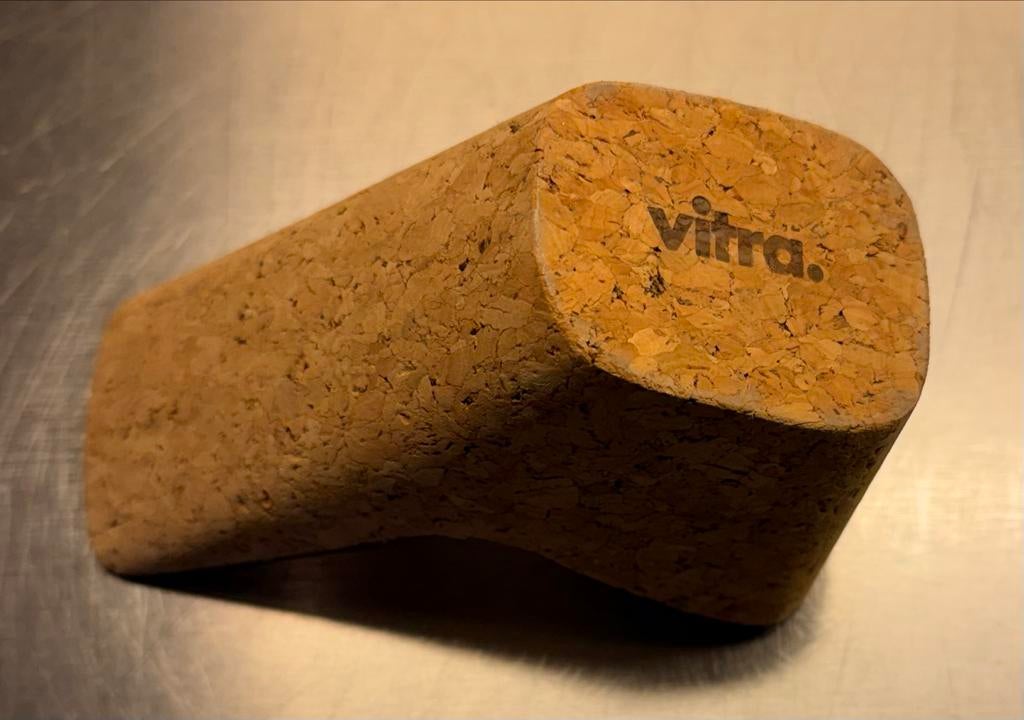 Vitra Cork mini Stoel - Kurk Design, Bruin, Ophalen of Verzenden, Zo goed als nieuw, Eén