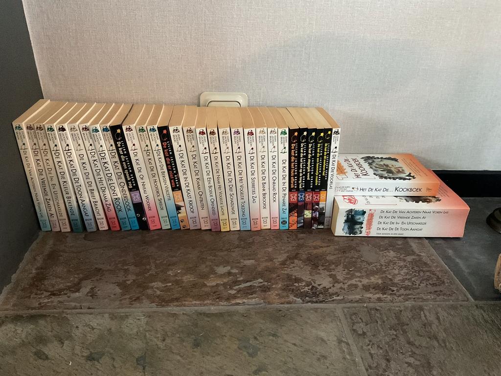 Lilian Jackson Braun, ‘De kat die…’, Boeken, Ophalen of Verzenden, Zo goed als nieuw