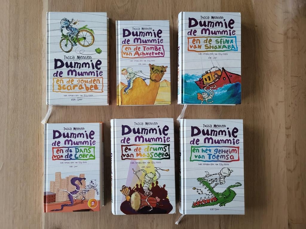Meerdere delen van Dummie de Mummie van Tosca Menten, Ophalen of Verzenden, Zo goed als nieuw, Tosca Menten, Fictie algemeen