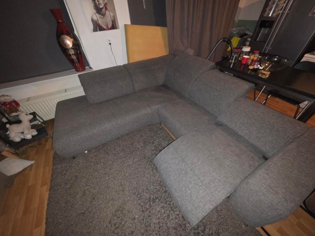 Grijze comfortabele bank met elektrische verstelling, Ophalen, Gebruikt, Hoekbank, 75 tot 100 cm