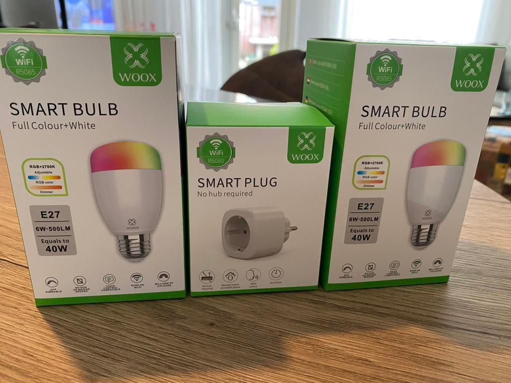 Smart plug stekker en 2 smart bulb lampen, Ophalen, Led-lamp, Minder dan 30 watt, E27 (groot)
