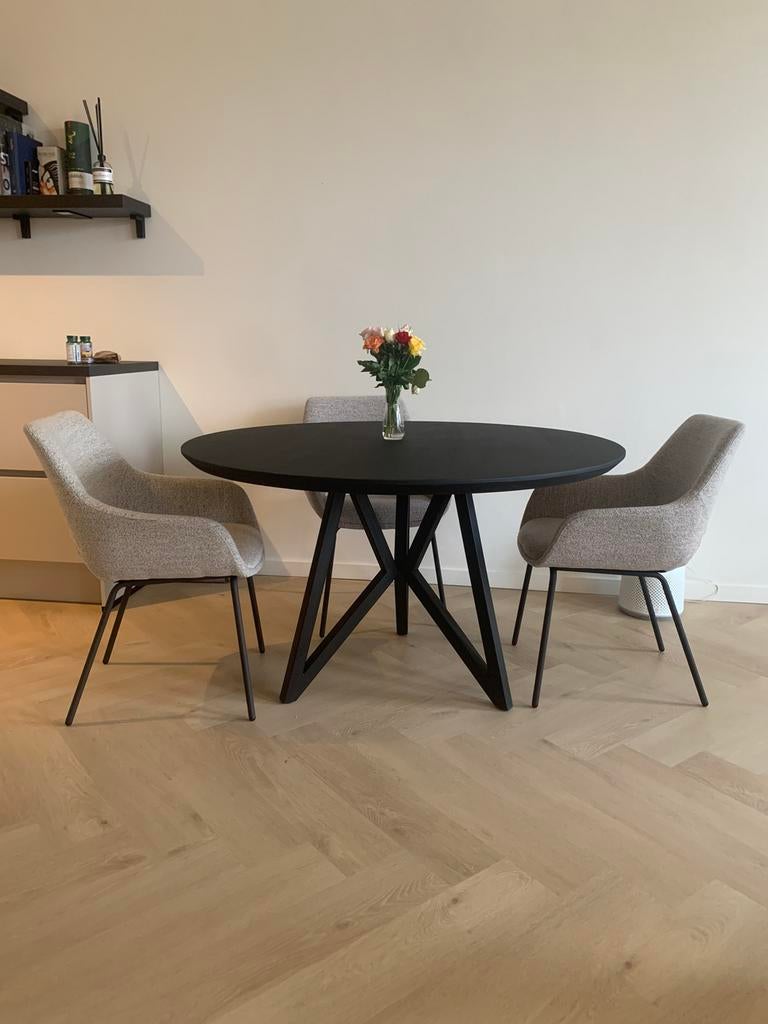 Ronde zwarte of naturel eiken tafel, 120, 130, 140, 150, Huis en Inrichting, Tafels | Eettafels, Ophalen, JOUWtafel.nl, Rond, Niels@jouwtafel.nl