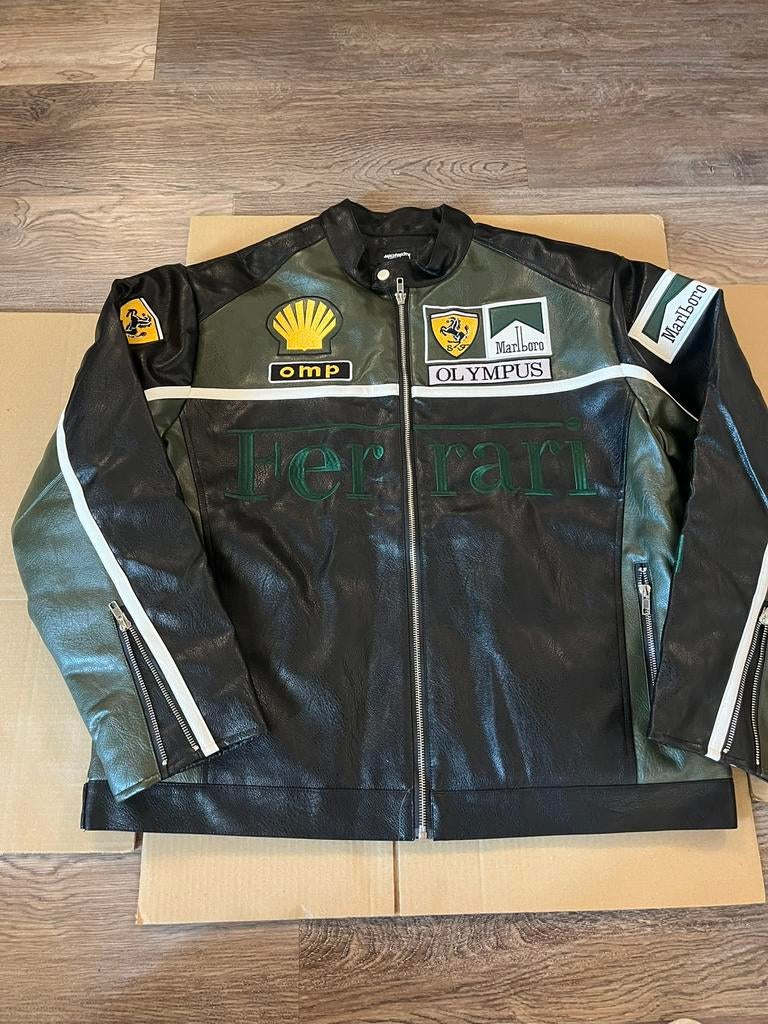 Ferrari x Marlboro Racing jas (maat L) – leder look groen, Ophalen of Verzenden, Zo goed als nieuw, Maat 52/54 (L), Groen