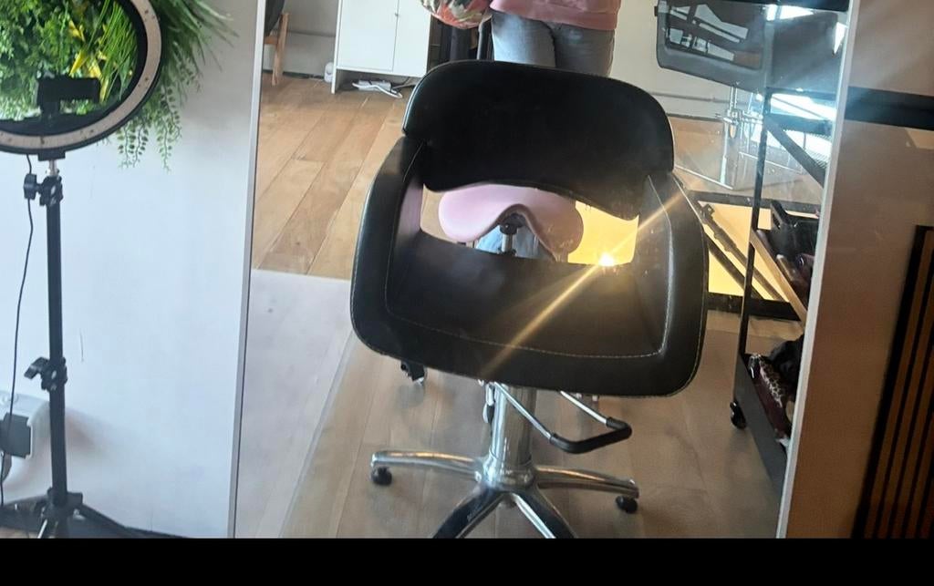 kappersstoel, Huis en Inrichting, Ophalen, Nieuw, Zwart, Eén