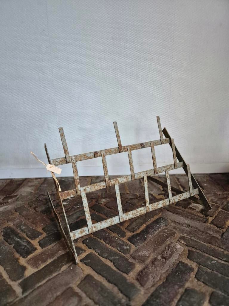 Staand Frans flessenrek, Antiek en Kunst, Ophalen of Verzenden