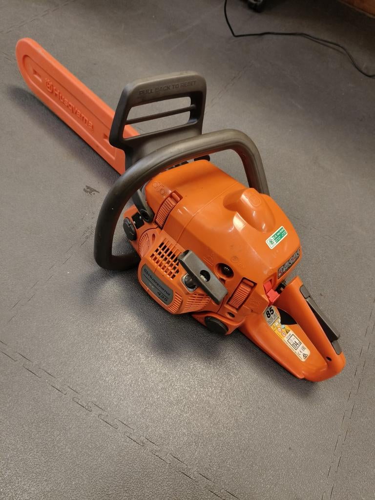 Husqvarna 435 Kettingzaag - Krachtig en Betrouwbaar, Ophalen of Verzenden, Gebruikt, Boomzaag, Husqvarna