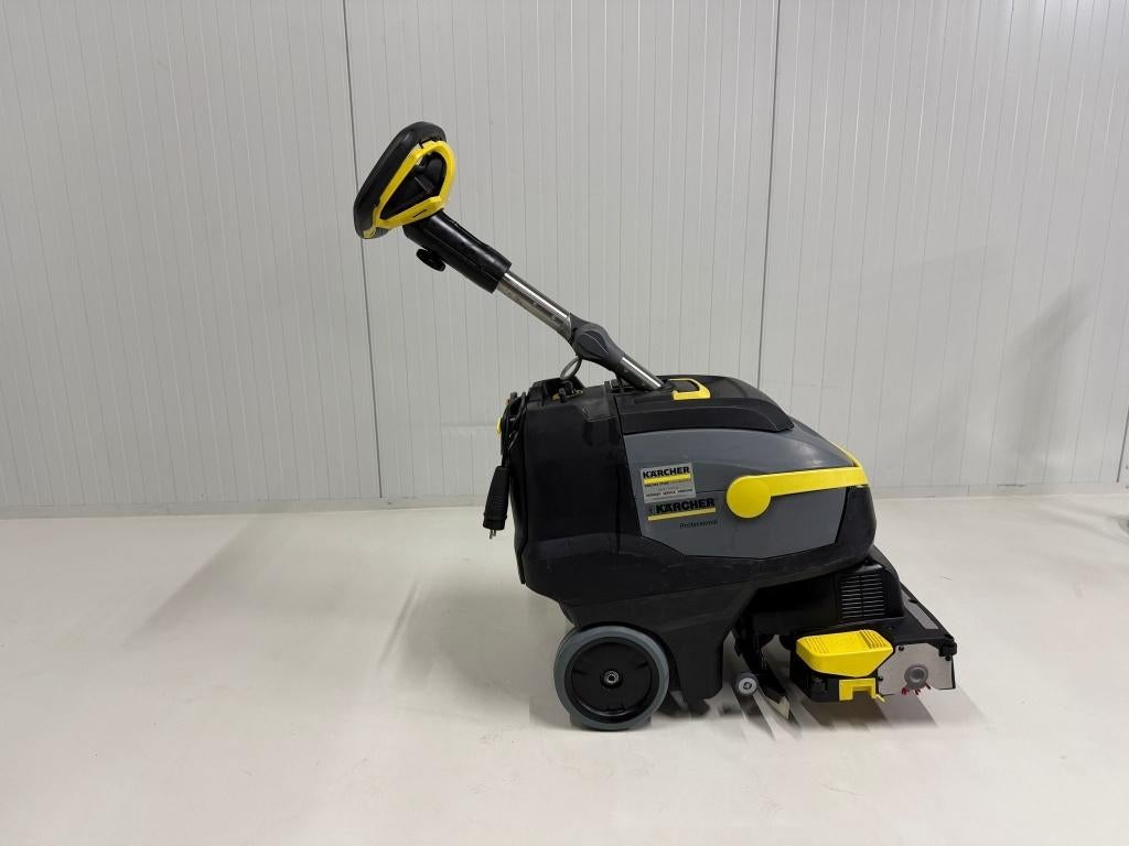 KARCHER SCHROB-/ZUIGMACHINE BR 35/12 C Bp Pack, Ophalen of Verzenden, Zo goed als nieuw, Schrobmachine