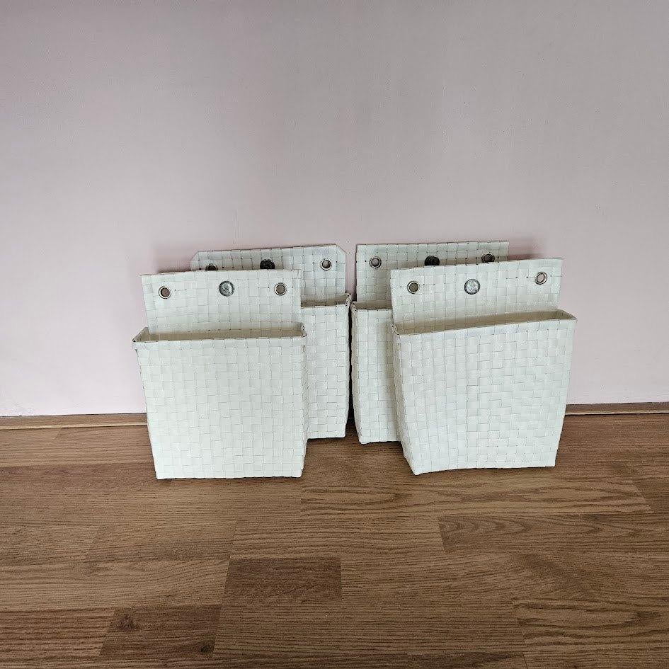 ZGAN 2x(4x) Witte Handed By wand-manden, Huis en Inrichting, Woonaccessoires | Schalen en Manden, Kunststof, Mand, Ophalen of Verzenden