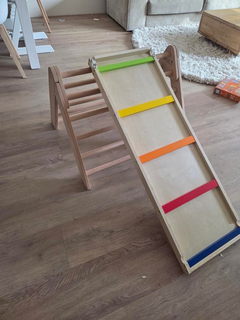 Houten Pikler driehoek met glijbaan/klimwand, Kinderen en Baby's, Speelgoed | Buiten | Speeltoestellen, Ophalen