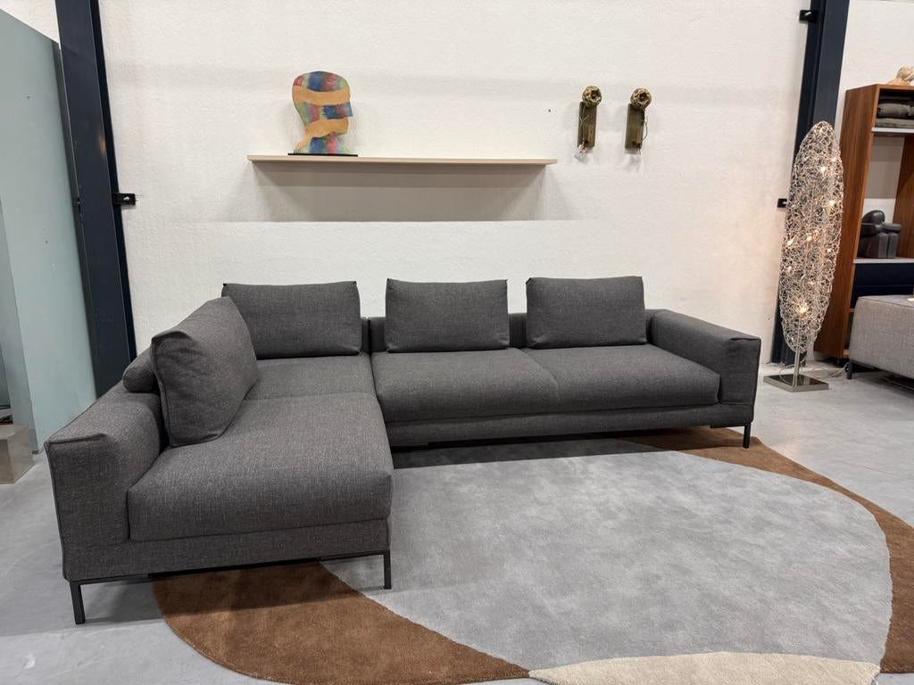 Nieuw Design on Stock Aikon Lounge Hoekbank Milton Bank Stof, Huis en Inrichting, Banken | Bankstellen, Hoekbank, Ophalen of Verzenden