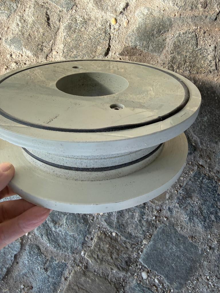 WIE weet wat dit is? kunststof rol, Ophalen