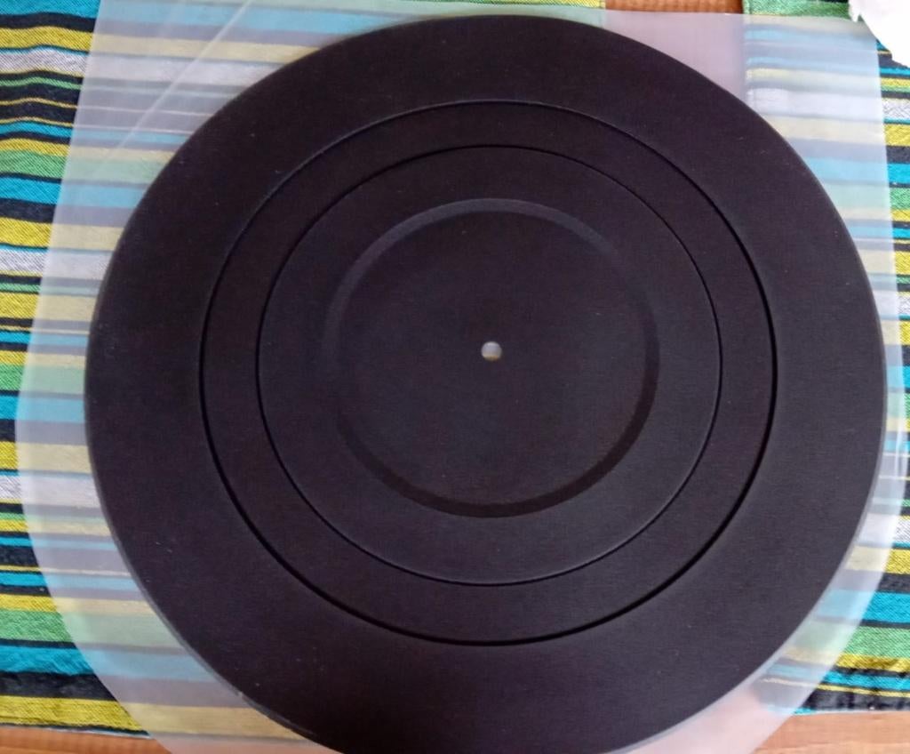 Rubberen platenmat., Audio, Tv en Foto, Ophalen of Verzenden, Zo goed als nieuw, Platenspeler-onderdeel, Overige merken