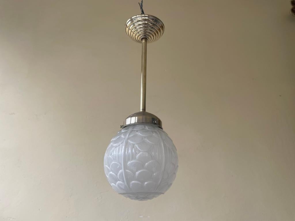 Hanglamp Lamp Bol art deco 1930 Frans opaline, Ophalen of Verzenden