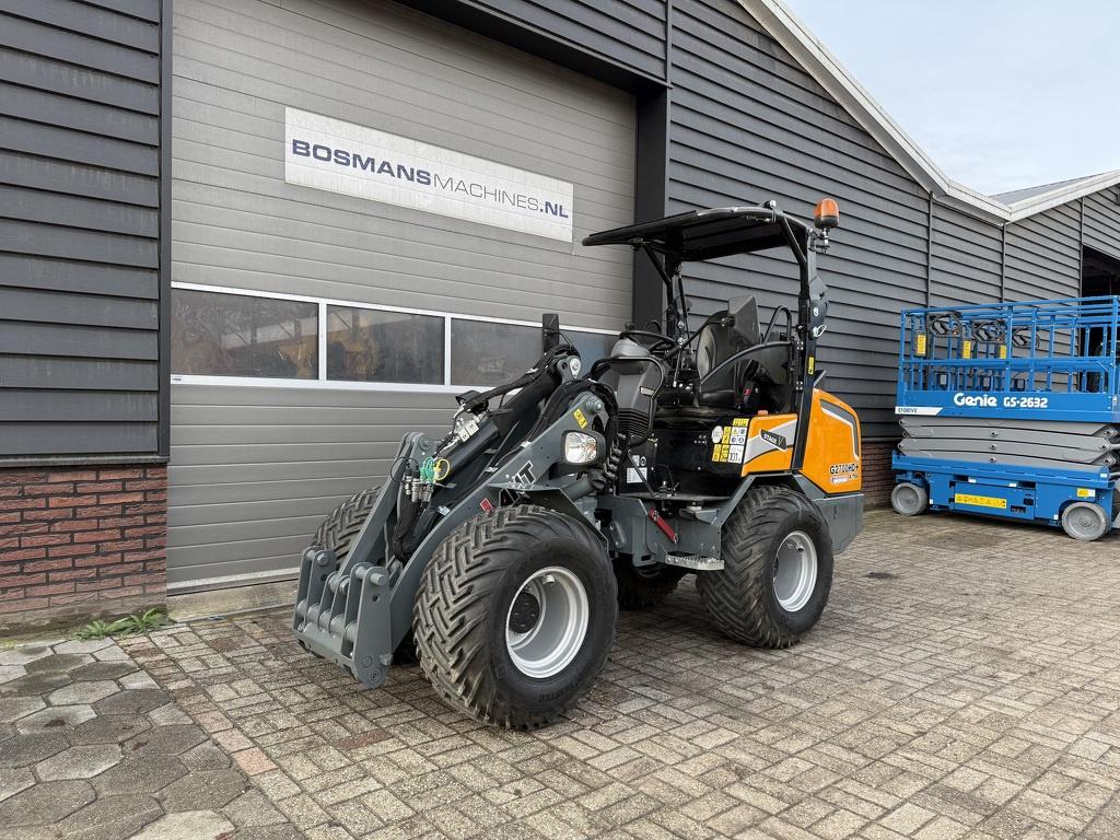 Giant G2700 X-TRA HD+ minishovel BJ 2025 445 uur €635 LEAS, Tobroco, Info@tobroco.nl, Sprendlingenstraat 57
5061 KM  Oisterwijk, NL