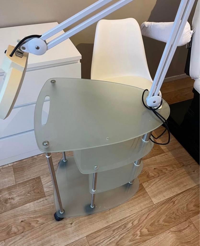 Instrumenten tafel/schoonheidspecalist tafel, Ophalen of Verzenden