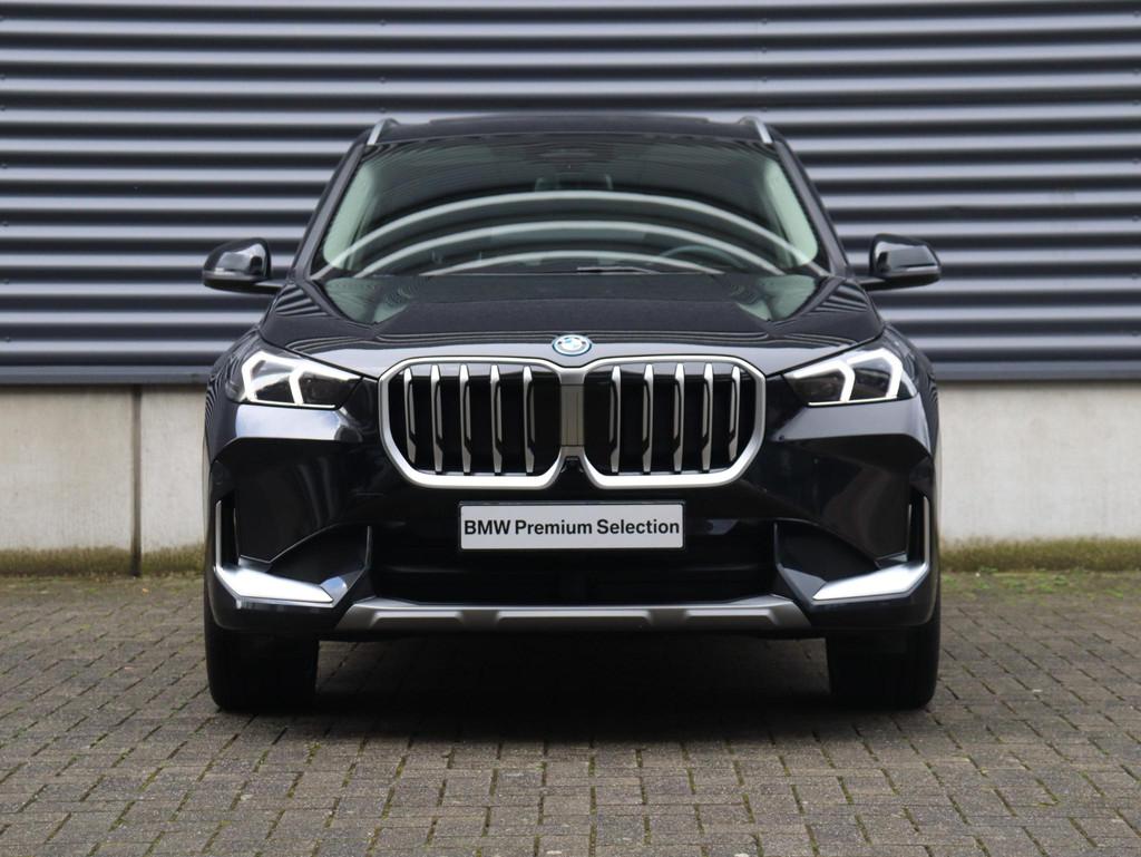 BMW X1 xDrive25e | xLine | Panodak | Head-Up | Trekhaak | El, Bedrijf, Hybride Elektrisch/Benzine, 3 cilinders, 1830 kg