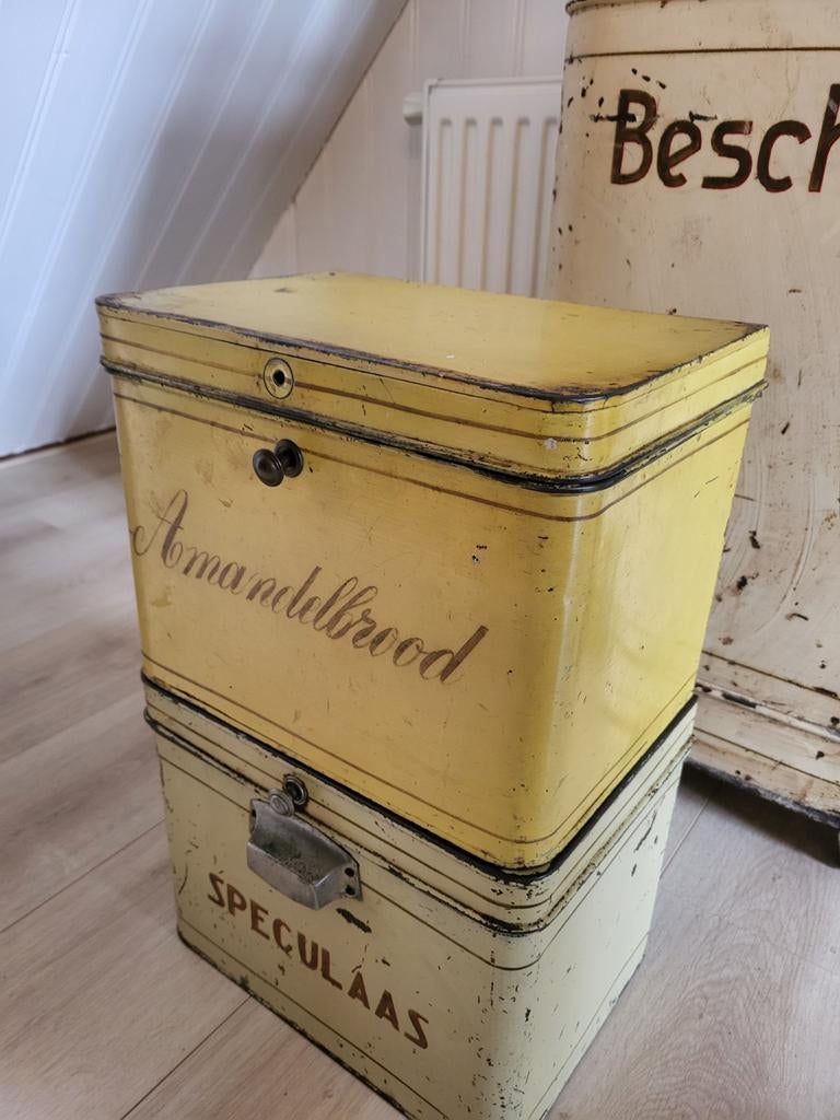 Antiek koekblik, bakkersblik, Amandelbrood., Ophalen of Verzenden, Gebruikt, Koek(jes)
