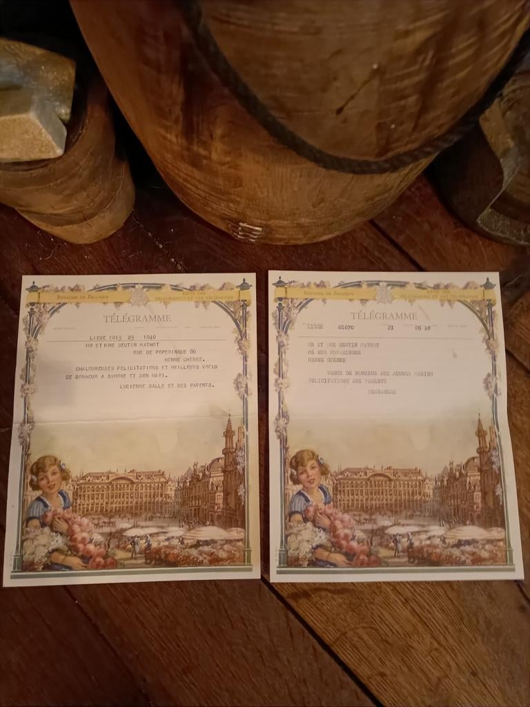 Oude brocante telegrammen
MOET WEG, Ophalen of Verzenden