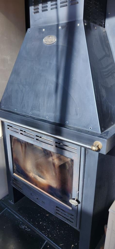 Robuuste Houtkachel met Schouw - 110×110×180, Ophalen, Gebruikt, Hout, Houtkachel