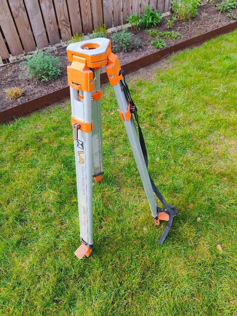 Statief voor o.a. laser, Ophalen, Gebruikt, Toebehoren