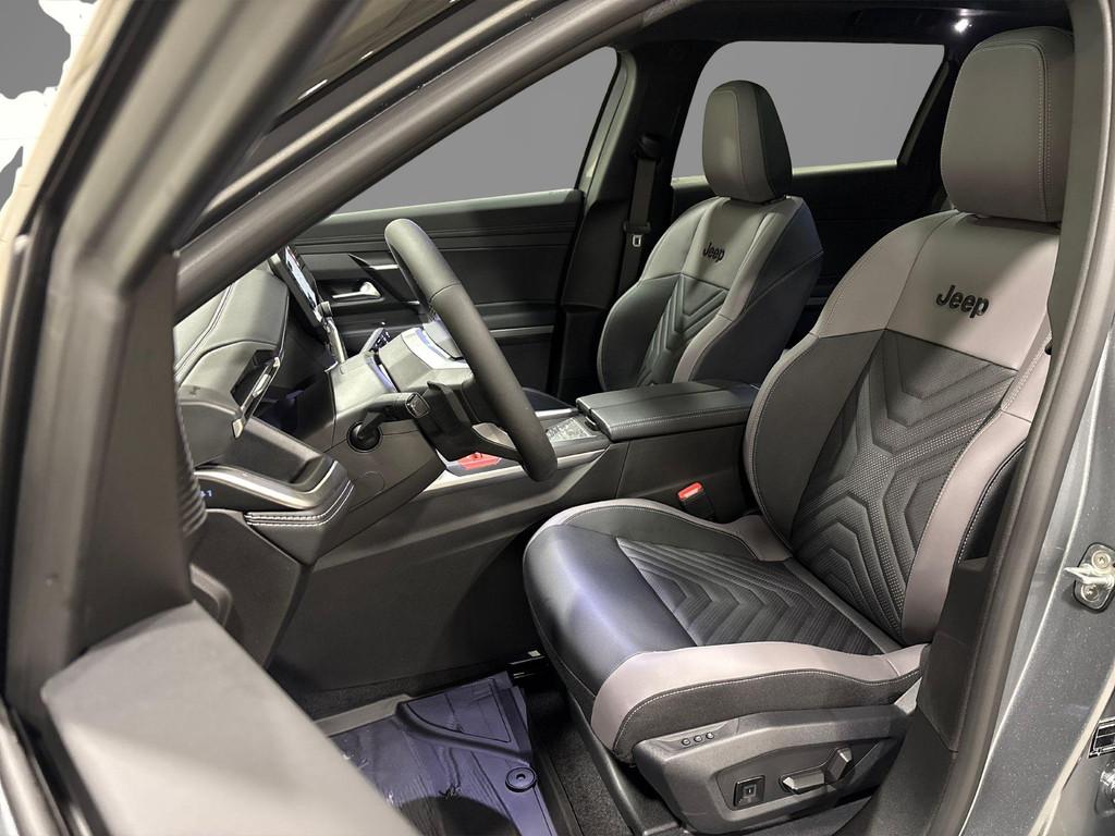 Jeep Compass 1.2 e-Hybrid First Edition | Navigatie | Schuif, Auto's, Jeep, Gebruikt, 1199 cc, Adaptive Cruise Control, Bedrijf