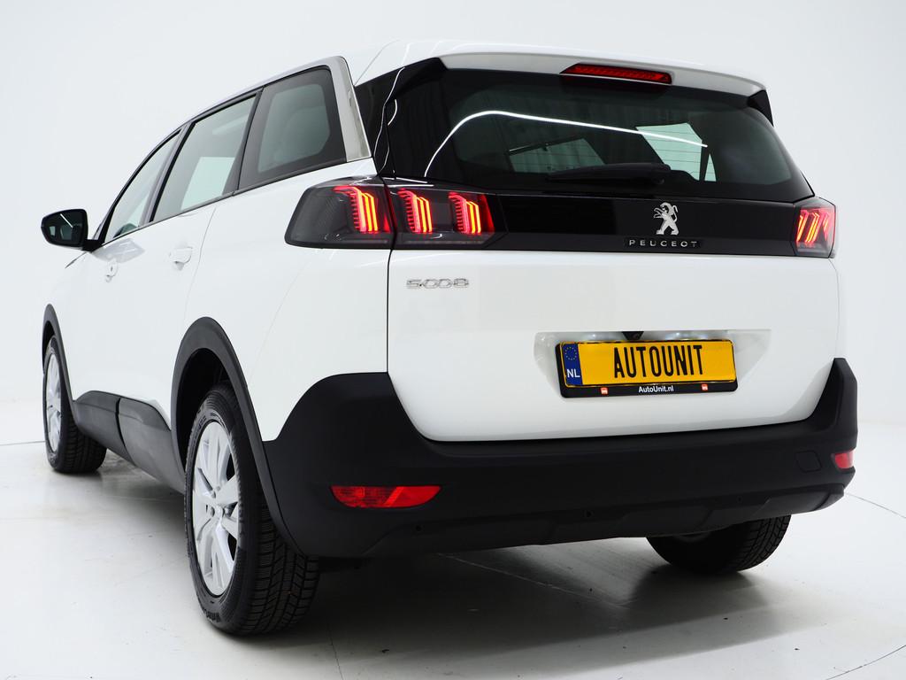 Peugeot 5008 1.2 PureTech 7P. | 360 | Stoelverwarming | PDC, Voorwielaandrijving, Stof, Gebruikt, Zwart