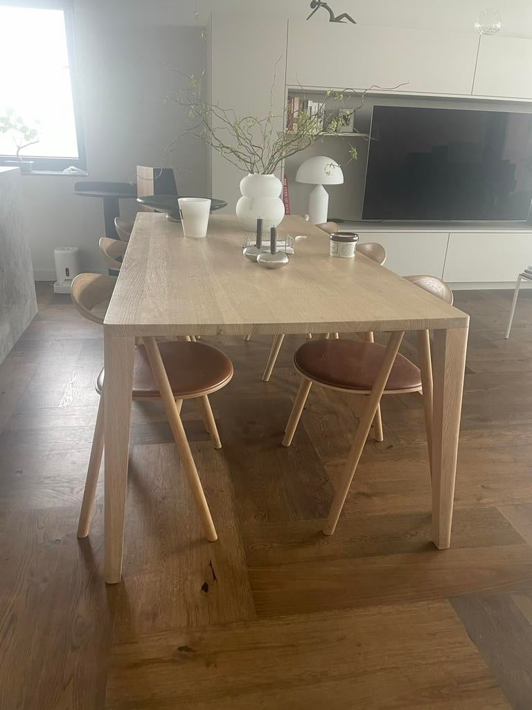 Bolia graceful eettafel eiken whitewash, Eikenhout, Zo goed als nieuw, 150 tot 200 cm, Vier personen