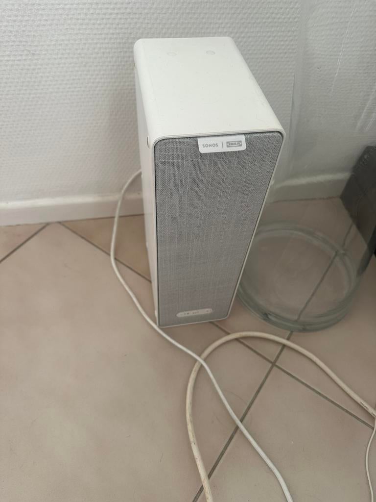 2x SONOS SYMFONISK speaker (180 euro per 2), Ophalen, Zo goed als nieuw, Sonos, Minder dan 60 watt