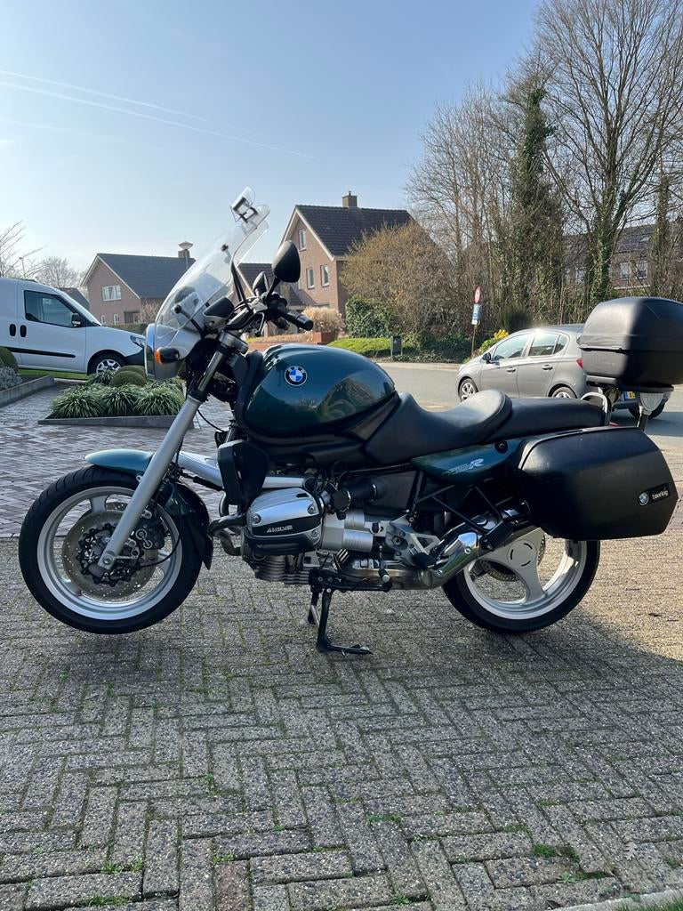 BMW R1100R motor met koffers en topkoffer