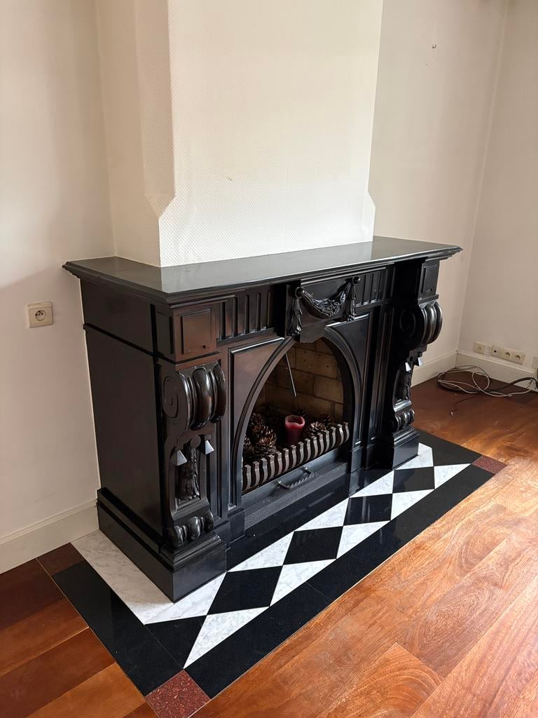 Marmeren openhaard / schouw, Ophalen, Zo goed als nieuw, Vrijstaande haard, Houthaard