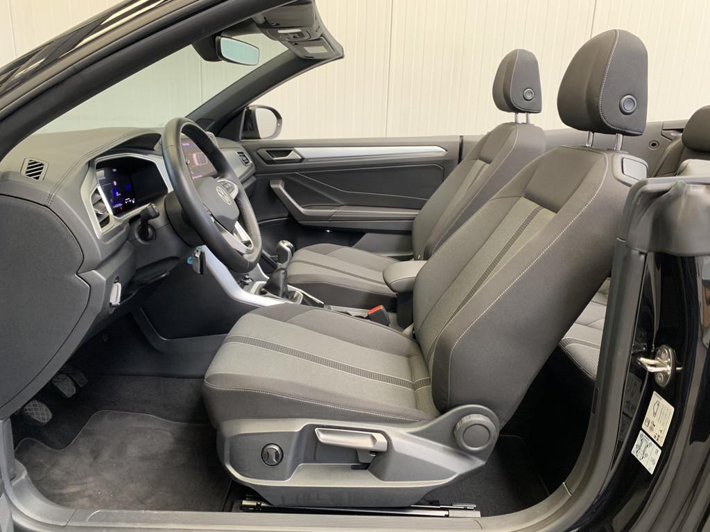 Volkswagen T-Roc Cabrio 1.0 TSI Style DIGITAL COCKPIT-NAVI-E, Voorwielaandrijving, 12 maanden, Stof, Gebruikt