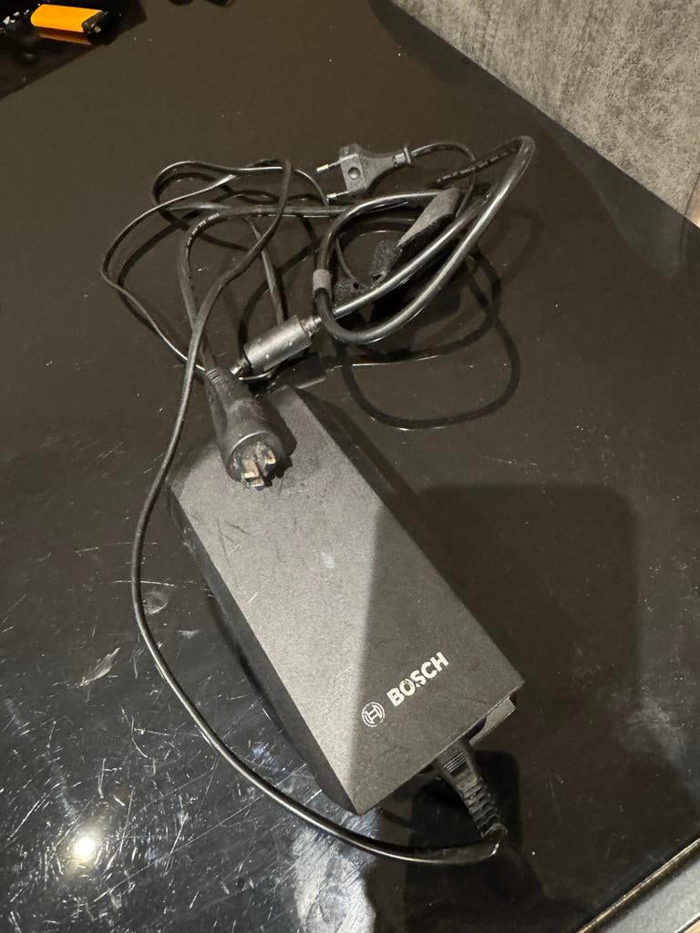 Bosch E-bike Oplader 36V/4A - Standaard Charger BCS220, Fietsen en Brommers, Fietsaccessoires | Fietsaccu's, Ophalen of Verzenden