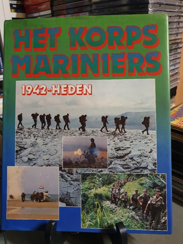 Het Korps Mariniers 1942-heden, Verzamelen, Militaria | Algemeen, Ophalen, Marine, Nederland, Boek of Tijdschrift