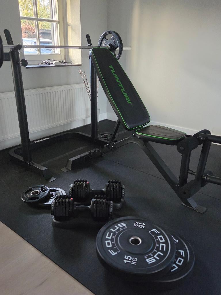 Instelbare dumbbel set, bankje, gewichten, Sport en Fitness, Ophalen, Overige materialen, Krachtstation, Zo goed als nieuw